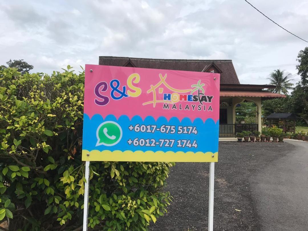 Opro S&S Homestay Pagoh Malay Only Муар Екстер'єр фото